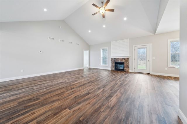 5121 Red Oak Lane, Batavia, NY 14020