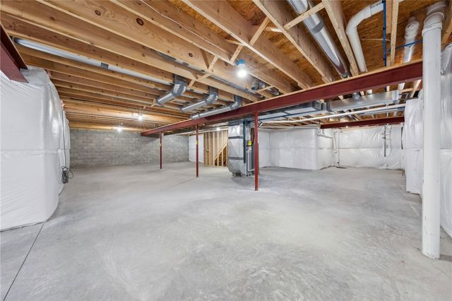 5121 Red Oak Lane, Batavia, NY 14020