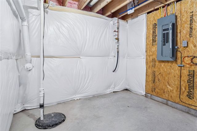 5121 Red Oak Lane, Batavia, NY 14020