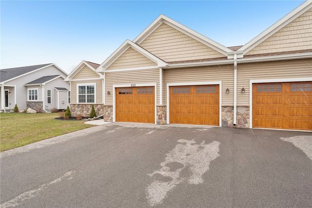 5121 Red Oak Lane, Batavia, NY 14020