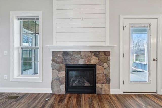 5121 Red Oak Lane, Batavia, NY 14020