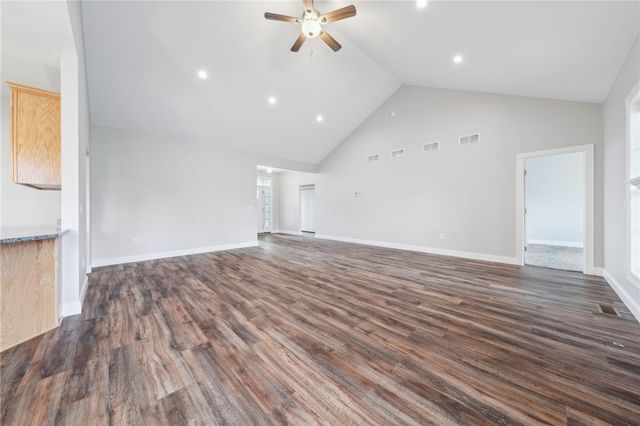 5121 Red Oak Lane, Batavia, NY 14020