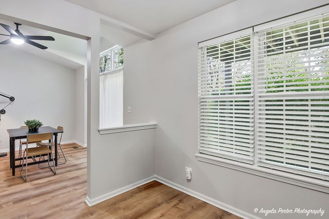 386 Crystal Ridge Drive 386, Crystal Lake, IL 60012