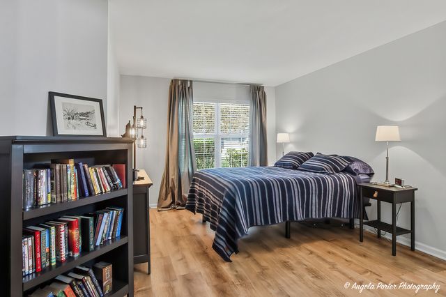 386 Crystal Ridge Drive 386, Crystal Lake, IL 60012
