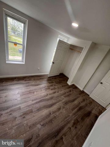 2005 S 9TH ST, Camden, NJ 08104