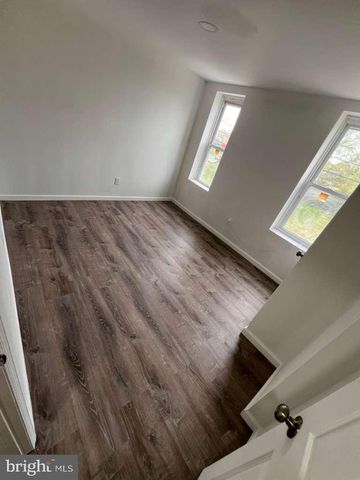 2005 S 9TH ST, Camden, NJ 08104
