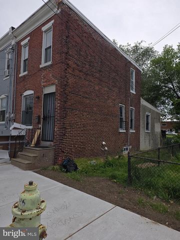 2005 S 9TH ST, Camden, NJ 08104
