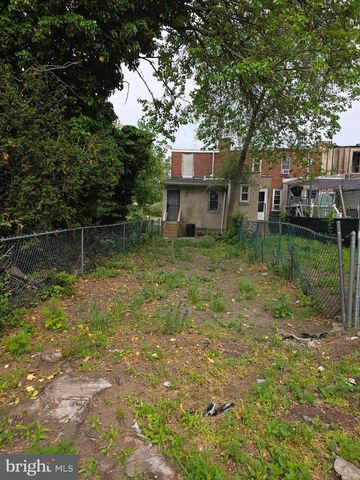 2005 S 9TH ST, Camden, NJ 08104