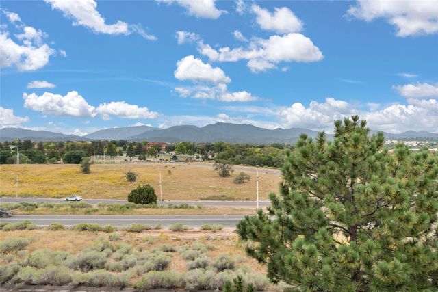 442 Greg Avenue C-306, Santa Fe, NM 87501