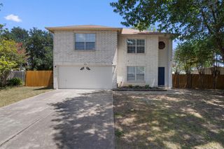 950 Whispering Hollow DR, Kyle, TX 78640