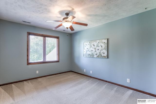 19621 Chandler Street, Gretna, NE 68028