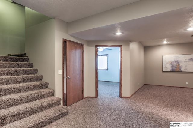 19621 Chandler Street, Gretna, NE 68028