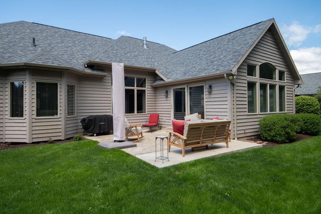 51118 Heatherton Court, Granger, IN 46530