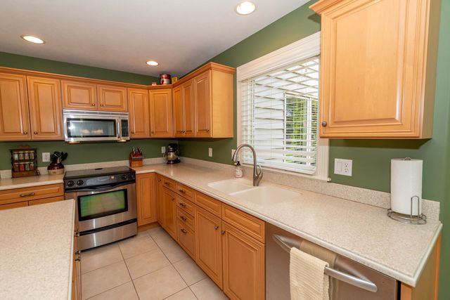 51118 Heatherton Court, Granger, IN 46530