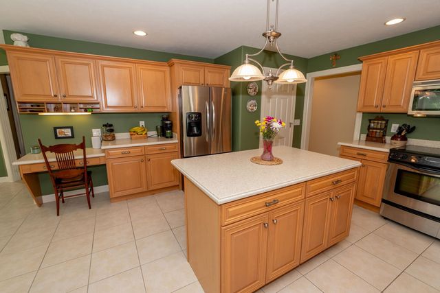51118 Heatherton Court, Granger, IN 46530