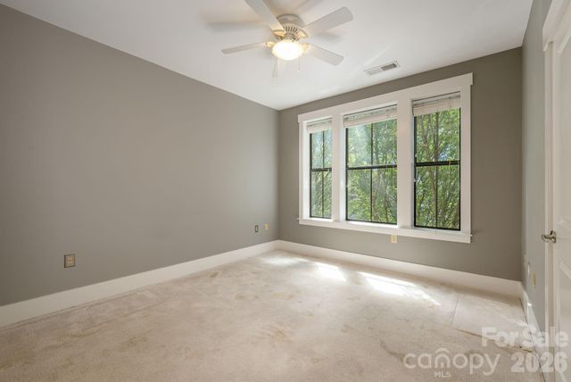 69 Stamford Street, Asheville, NC 28803
