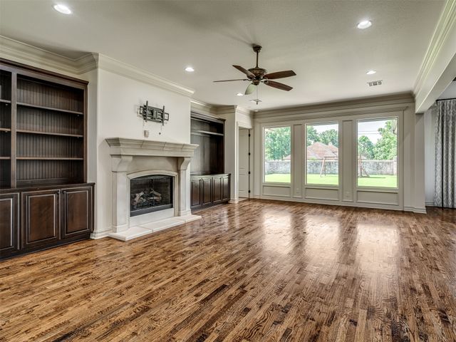 5902 E 110th Place, Tulsa, OK 74137