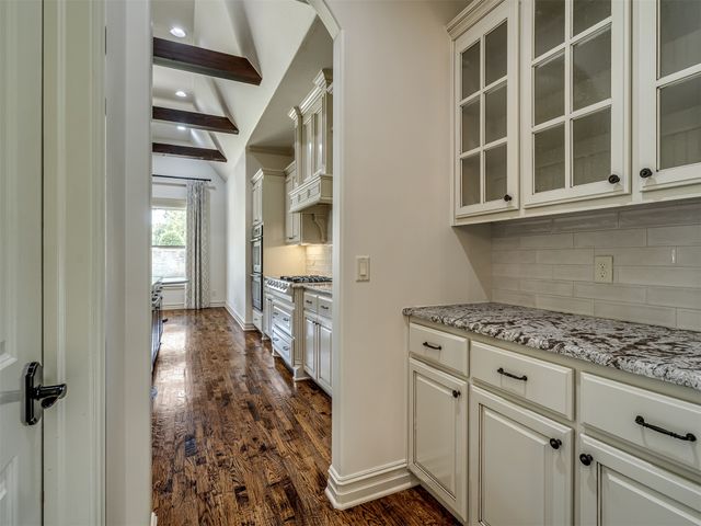 5902 E 110th Place, Tulsa, OK 74137
