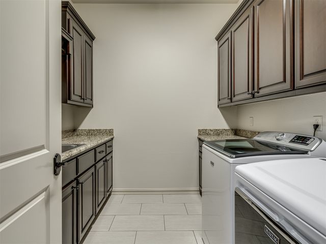 5902 E 110th Place, Tulsa, OK 74137