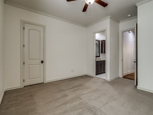 5902 E 110th Place, Tulsa, OK 74137