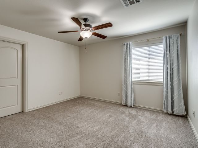 5902 E 110th Place, Tulsa, OK 74137