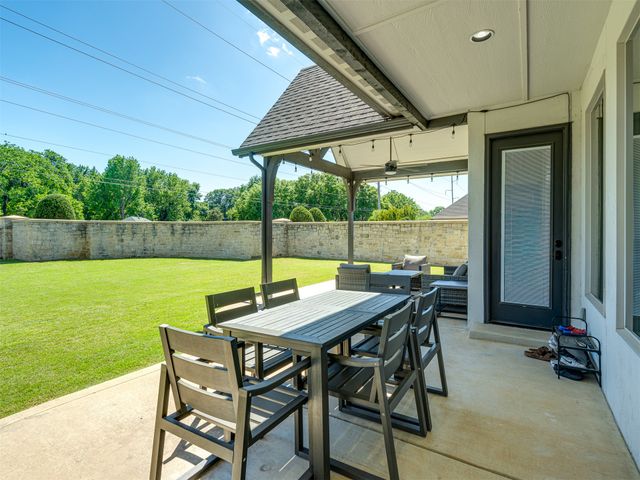 5902 E 110th Place, Tulsa, OK 74137