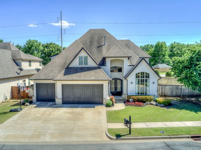 5902 E 110th Place, Tulsa, OK 74137