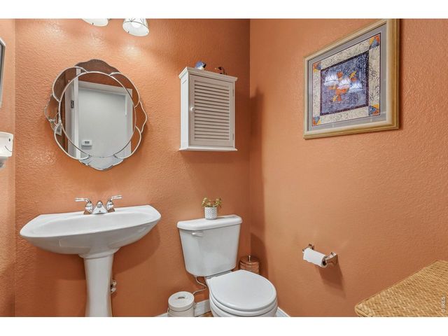 805 Summer Hawk Dr NN-90, Longmont, CO 80504