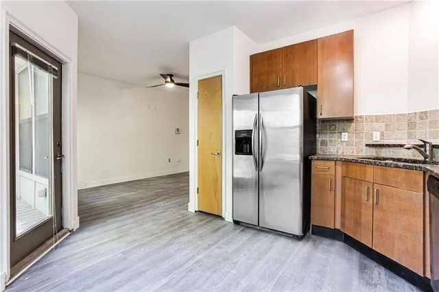 898 Oak Street SW 1307, Atlanta, GA 30310