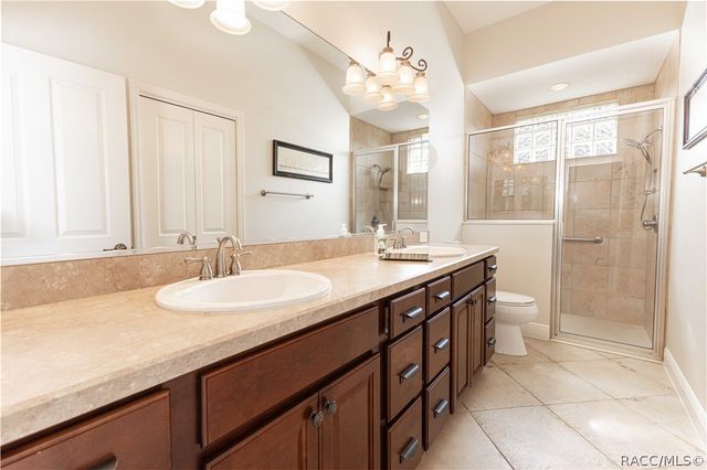 10517 NE 27th Street, Oxford, FL 34484