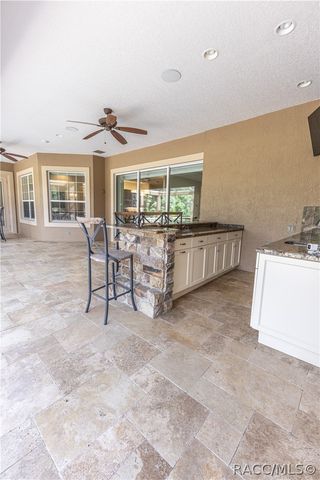 10517 NE 27th Street, Oxford, FL 34484