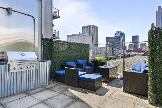 60 E Spring Street, 220, Columbus, OH 43215