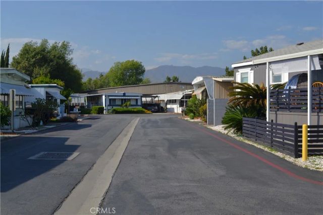1630 S Barranca 102, Glendora, CA 91740