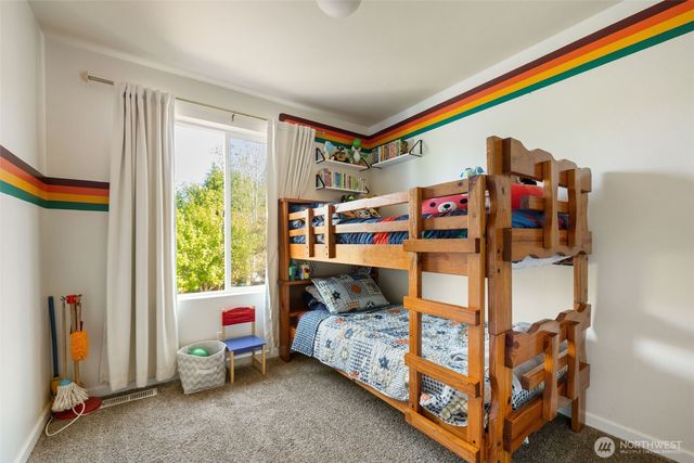 1085 Heron Ridge Avenue, Port Orchard, WA 98366