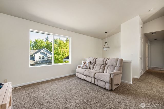 1085 Heron Ridge Avenue, Port Orchard, WA 98366