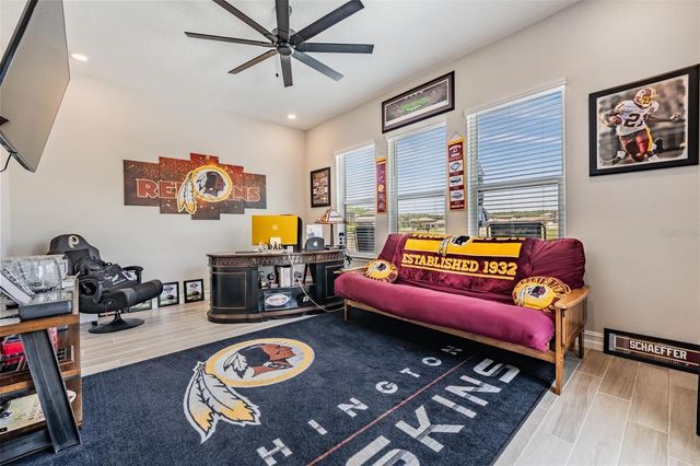 29043 PICANA LANE, Wesley Chapel, FL 33543