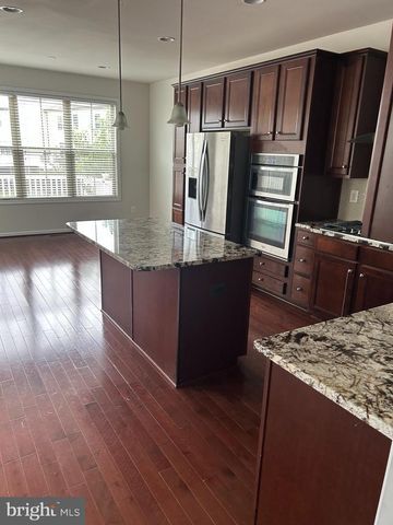 23314 TRADEWIND DR, Brambleton, VA 20148