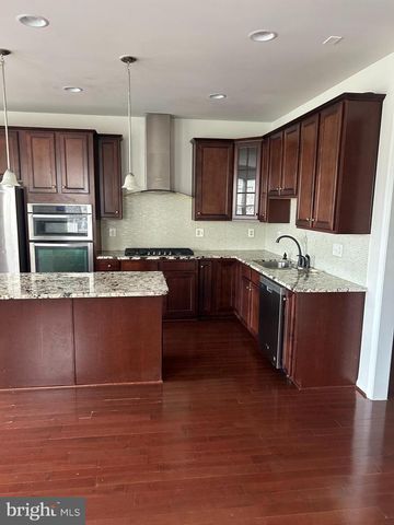 23314 TRADEWIND DR, Brambleton, VA 20148