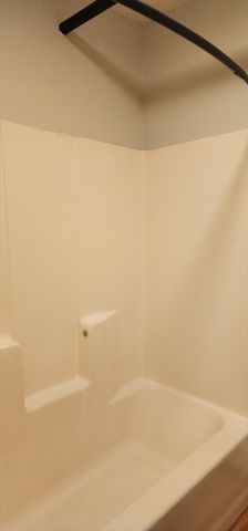 1 Samoset Ave H, Mansfield, MA 02048