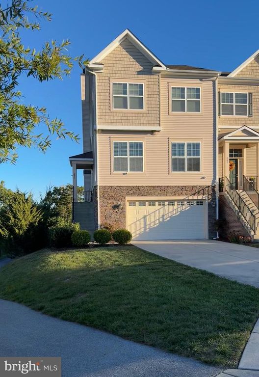 201 COBBLE STONE DR, Winchester, VA 22602