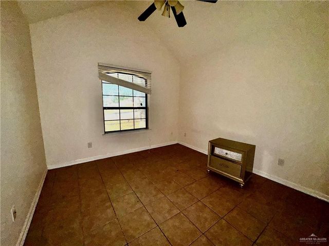 3326 Tulipan Avenue, Edinburg, TX 78542