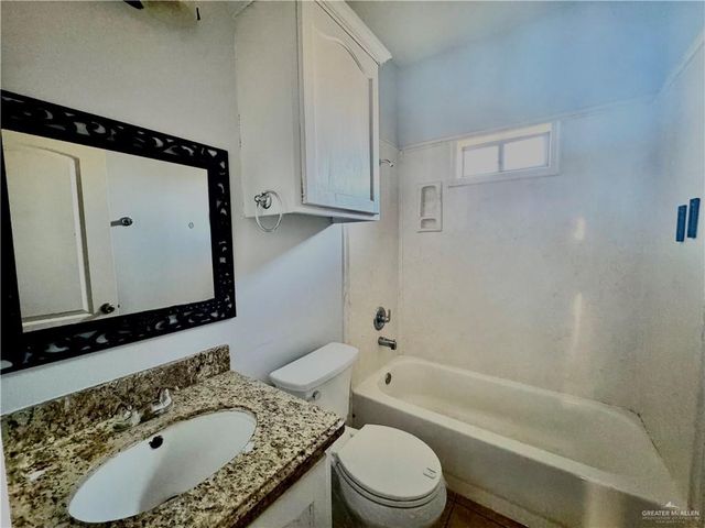 3326 Tulipan Avenue, Edinburg, TX 78542