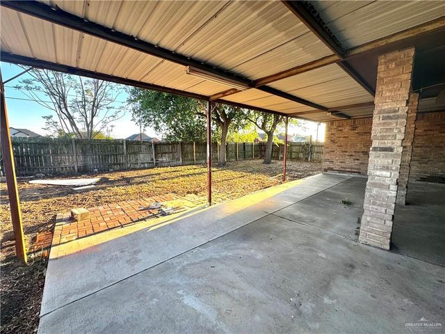 3326 Tulipan Avenue, Edinburg, TX 78542