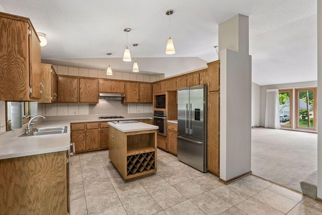 3170 12th Street NW, New Brighton, MN 55112