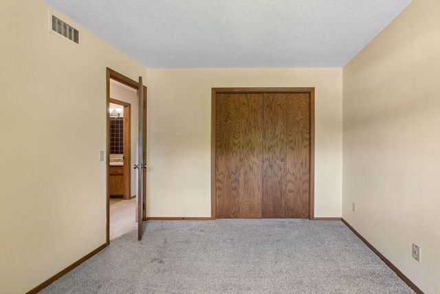3170 12th Street NW, New Brighton, MN 55112