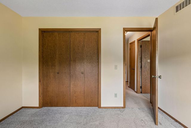 3170 12th Street NW, New Brighton, MN 55112