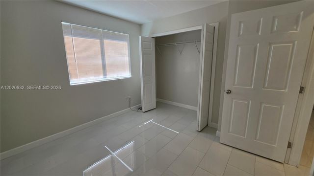 1068 NW 112th St 1068, Miami, FL 33168