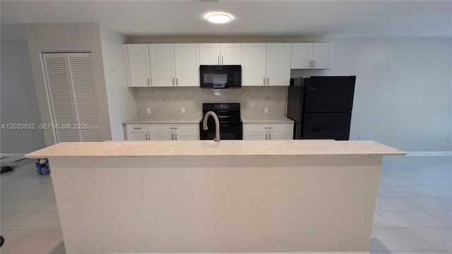 1068 NW 112th St 1068, Miami, FL 33168