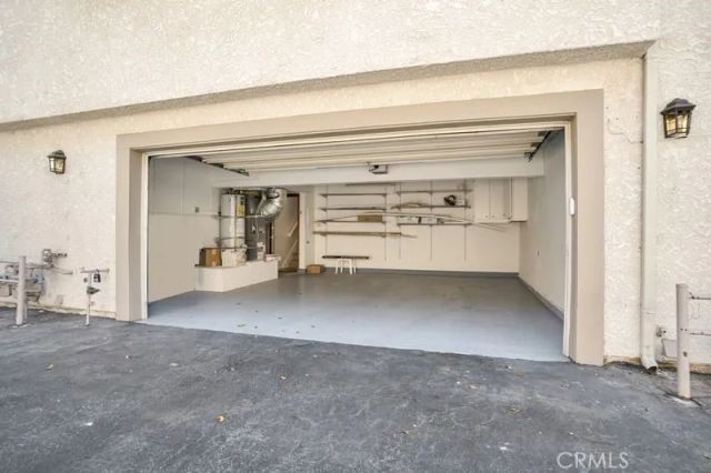 26008 Alizia Canyon C, Calabasas, CA 91302