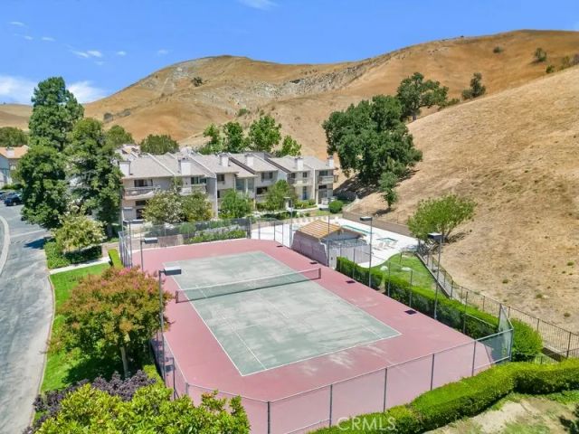 26008 Alizia Canyon C, Calabasas, CA 91302